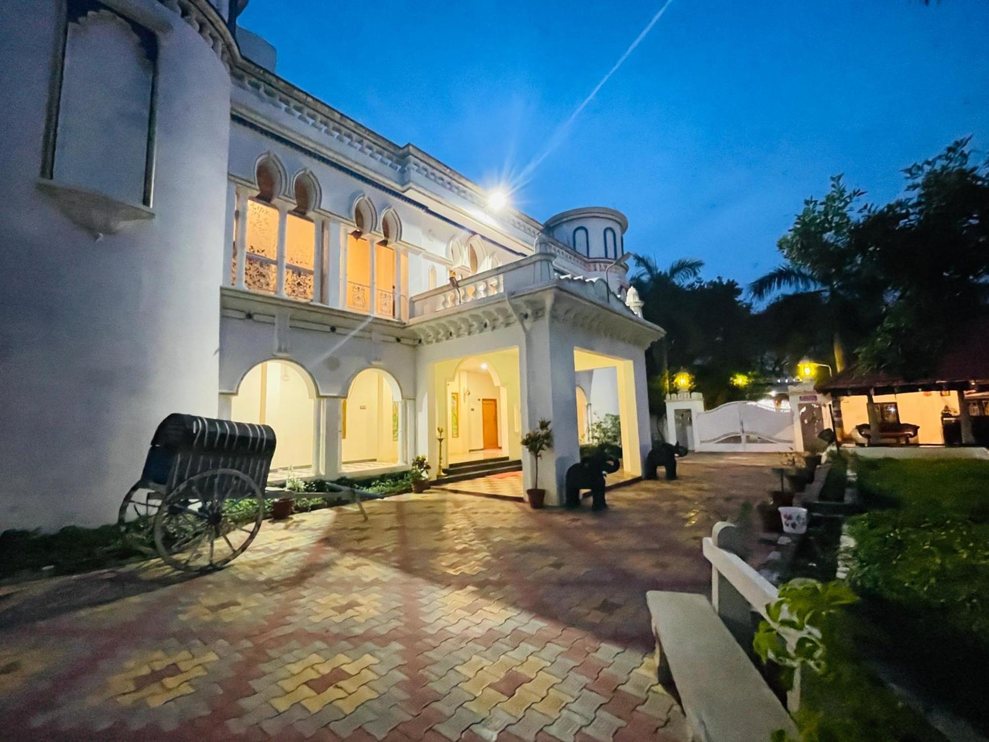 Chola Heritage Resort Karaikudi Eksteriør billede